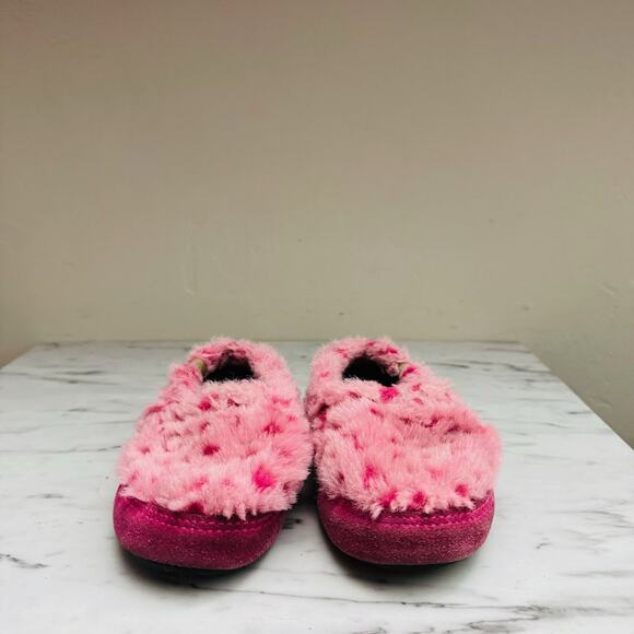 Acorn Pink Fuzzy Slippers Girls Size 12-13 - Picture 2 of 8
